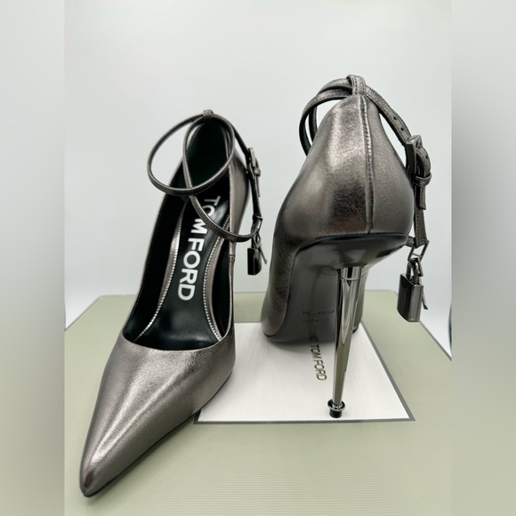 NWT Tom Ford Padlock Laminated Pump Heels “Gunmetal” sz 38 / UK 5 Sold Out - Picture 12 of 17